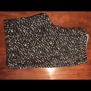 Banana Republic Shorts Size 10